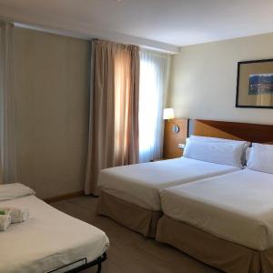  Standard double room (2 adults + 1 child)