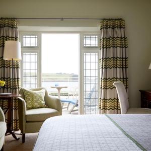 Queen Room with Balcony