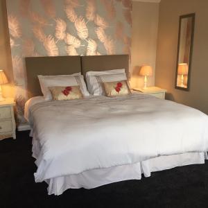 Deluxe Apartment 2