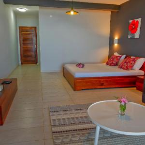 Suite 2 avec terrasse vue panoramique sur mer, et Jardin