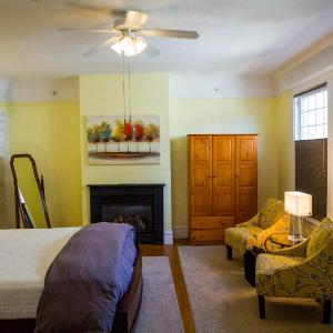King Room with Spa Bath