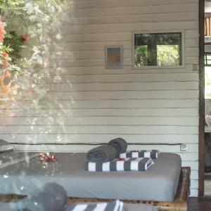 Triple Room with Pool View