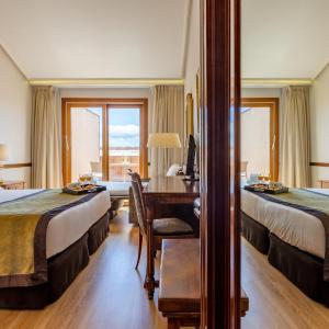Doble room with extra bed