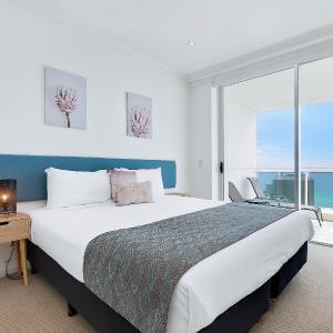Double Two-Bedroom Apartment with Ocean View