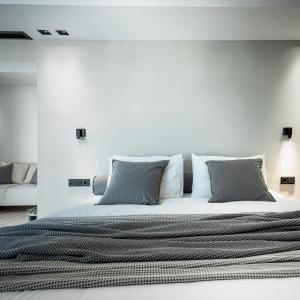 Penthouse Suite with Private Hot tub and Sea View