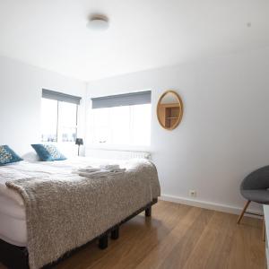 Double or Twin Room with Shared Bathroom