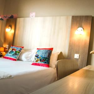 Double Room with Shower and Harbor View without balcony