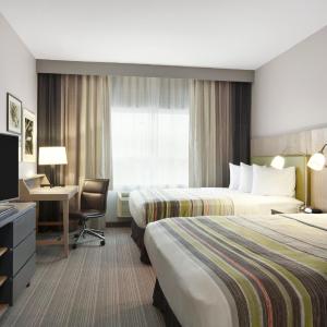 Queen Room with Two Queen Beds with Roll In Shower - Disability Access/Non-Smoking