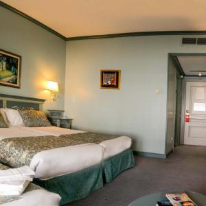 Standard Triple Room (2 Adults+ 1 child)