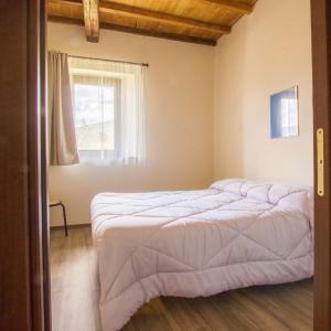 Single Room with Private Bathroom