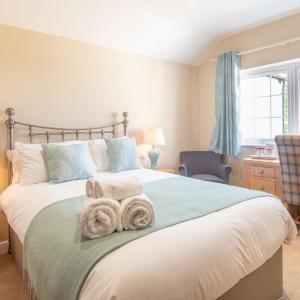 Double Room with Bath and Shower