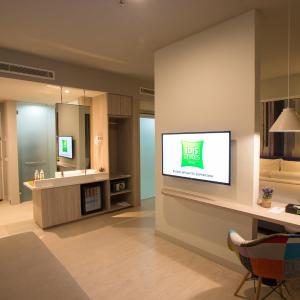 Family Queen Suite with Sofa Bed
