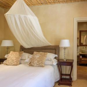 Three-Bedroom Villa with Mountain View 