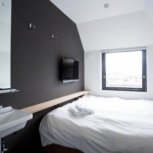 Double Room with Shared Bathroom-Single Use
