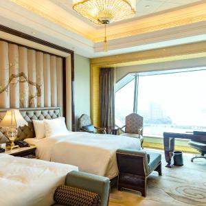 Executive Twin Room with Lake View