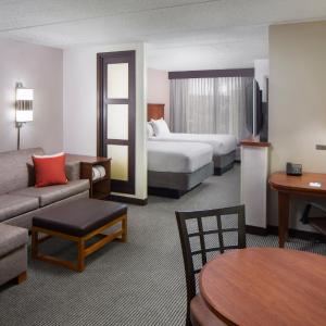 Double Room with Two Double Beds and Sofa bed - High Floor