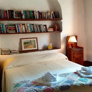 Three-Bedroom House - Separate Building at 1640 ft from from the Main Villa