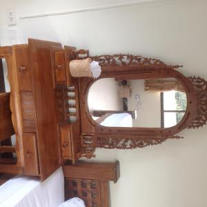 Economy Triple Room