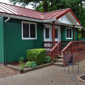 Queen Studio (5A,5B)