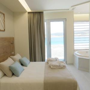 Double Room with Spa Bath