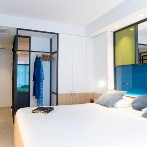 Double Comfort Front