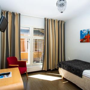 Superior Single Room
