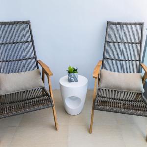 One Bedroom Suite with Balcony Ocean Front View 1308