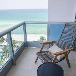 One Bedroom Suite with Balcony Ocean View 1305