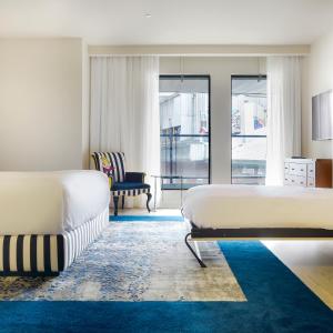 Superior Studio  with city view 