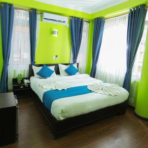 Deluxe Single Room
