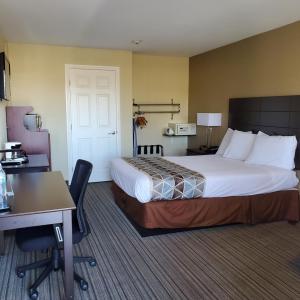 Queen Room - Disability Access