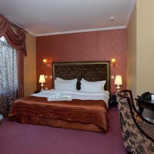 Double or Twin Room with Free Parking