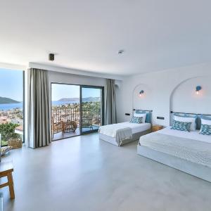 Superior Triple Room with Sea View