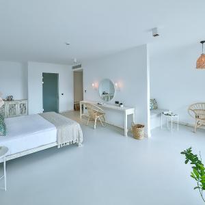 Suite with Sea View