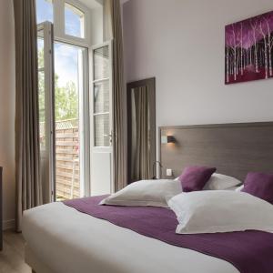 Double Room with Terrace and Hot Tub