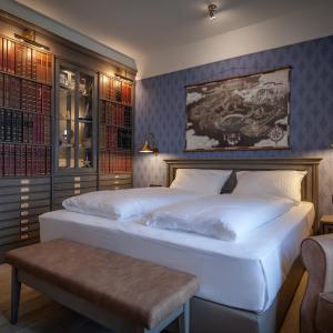 Quadruple Room (2 Adults + 2 Children up to 12 years)	