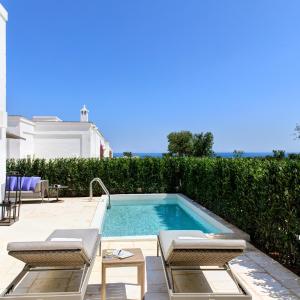 Deluxe Suite with Terrace and Garden 