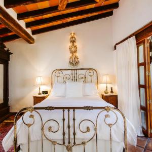 Junior Suite - Crown View