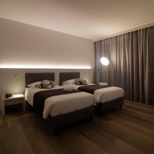 Business Twin Room