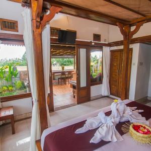 Deluxe Double Room with Free Benefit