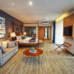 King Suite