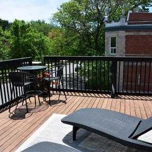King Suite with Terrace