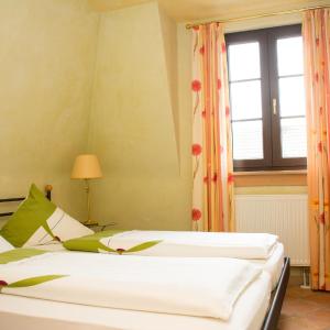 Small Suite