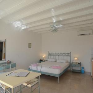 Studio with Sea View