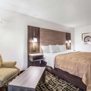 King Room - Non-Smoking