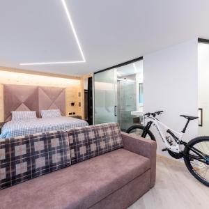 Suite with Mountain View