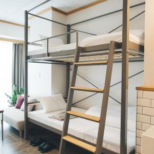 Twin room with Bunk Bed with Shared Bathroom
