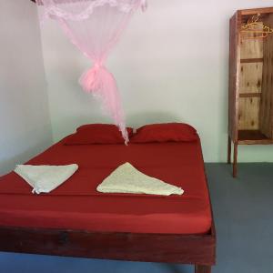 Standard Double Room with Shared Bathroom