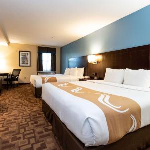 King Suite with Two King Beds - Non-Smoking