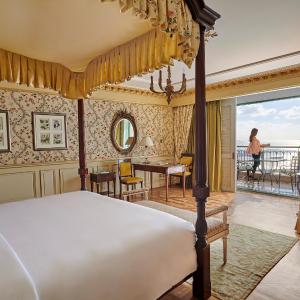 Presidential Three Bedroom Suite